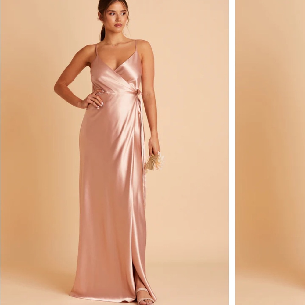 Elegant Women's Tan Maxi Dress